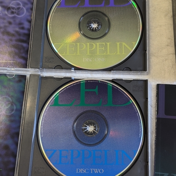 Vintage Led Zeppelin Box CD Set - 2 Disc Set Released in 1993 - Picture 11 of 11